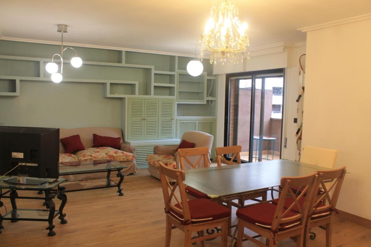 Apartamento Pamplona Comfort מראה חיצוני תמונה